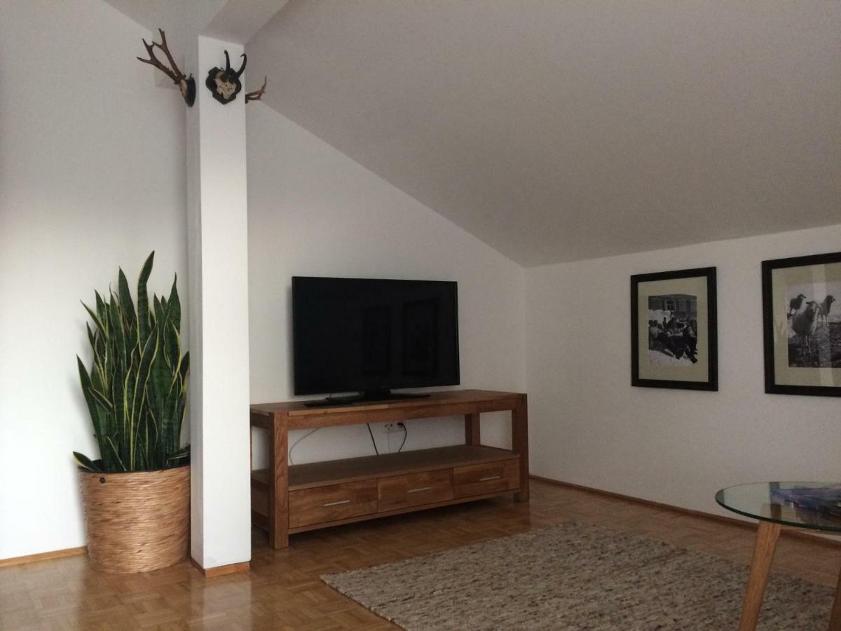 Alpin Chic Apartment Grödig Екстериор снимка